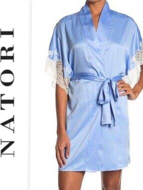 Natori Plume Lace Trim Satin Short Robe Sky Blue Intimates Loungewear Women's L